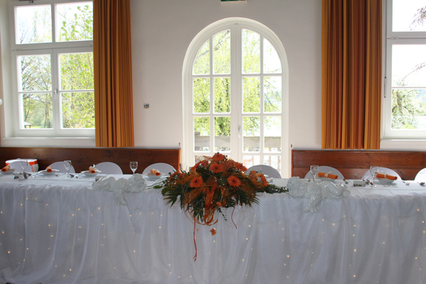 Hochzeitssaal klein 1